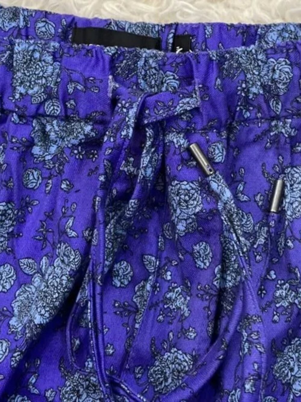 The Essential Drawstring Pant - Picture 2 of 5